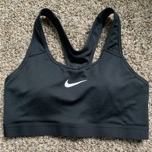 Nike DRI-FIT Swoosh Sports Bra